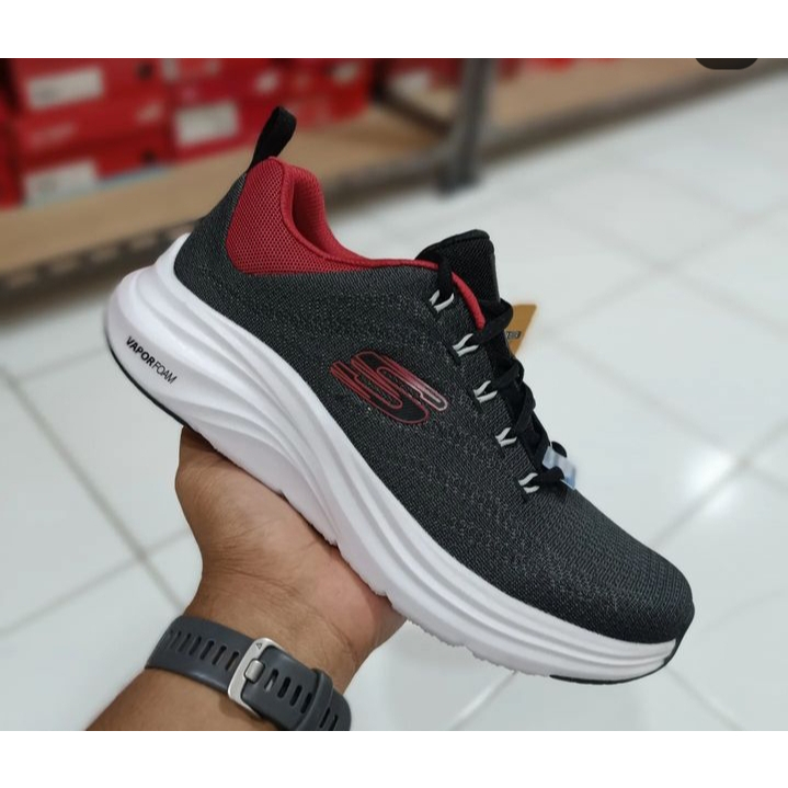 Sepatu Skechers Vapor Foam Black Red