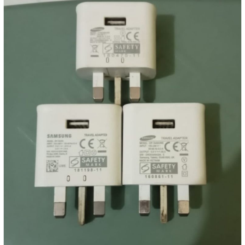 Charger Samsung kaki tiga second ori bawaan HP