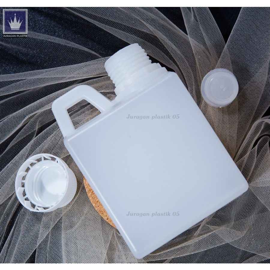 Jerigen 500ml bahan HDPE dengan PLUG & TUTUP SEGEL / Jerigen 500ml