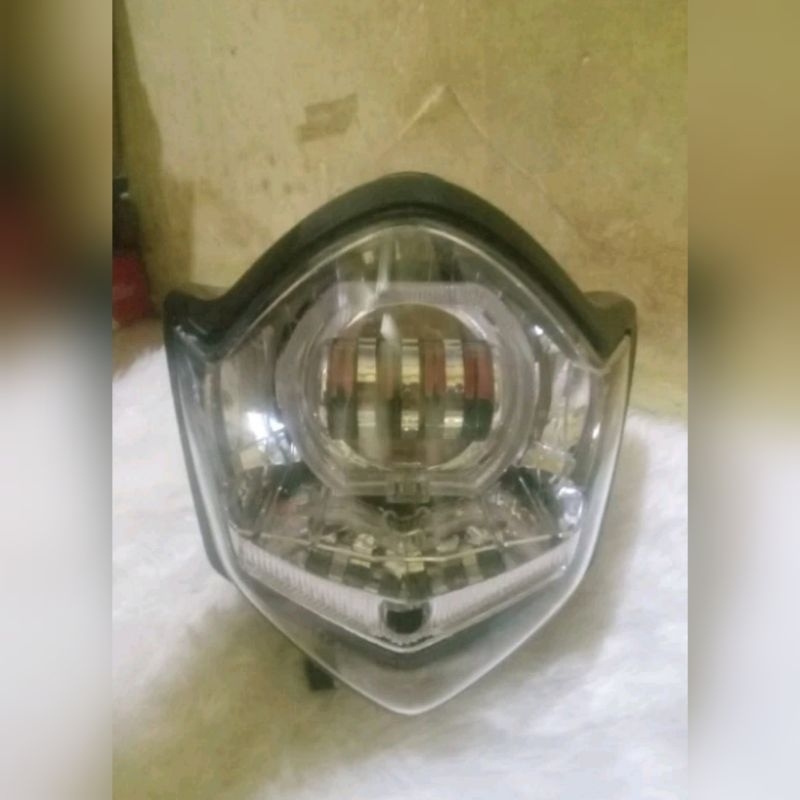 REFLEKTOR VIXION LAMA PROJIE BILED DAYMAKER VIXION 2012