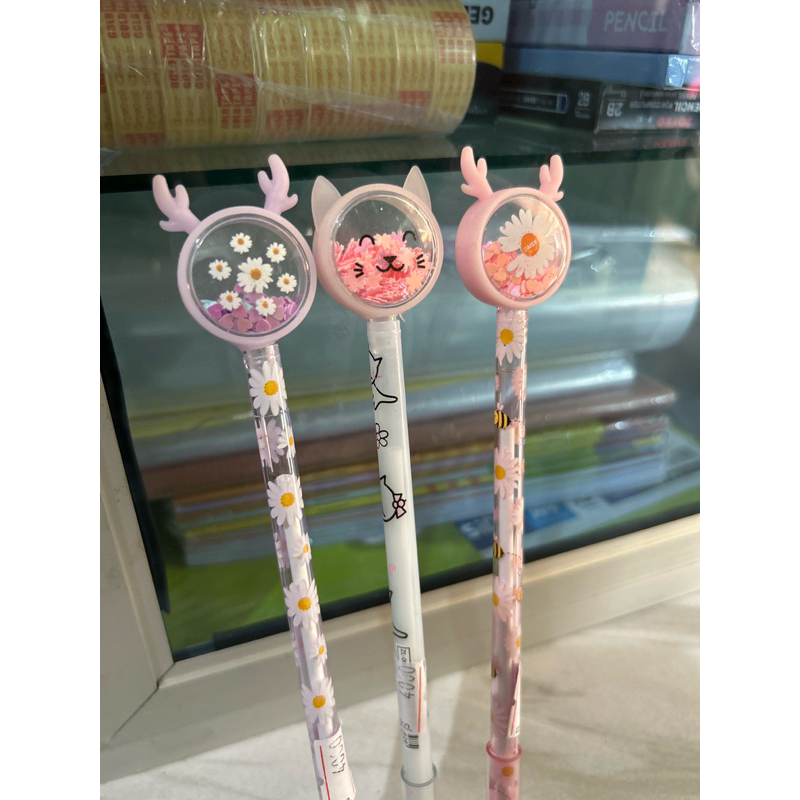 

pena karakter kucing