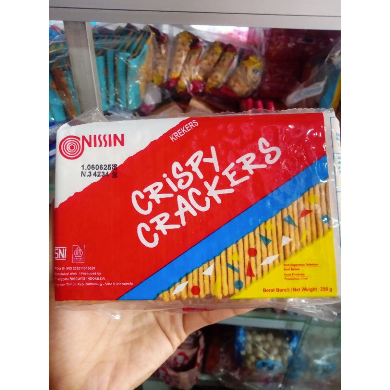 

CRISPY CRACKERS NISSIN