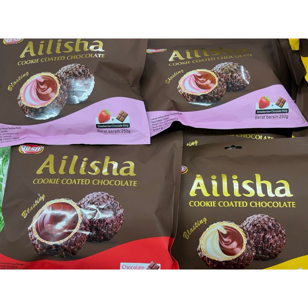 

Ailisha Golden Chocolate / Ailisha Cookie Coated Chocolate / Coklat Cookies Ball Aneka Rasa