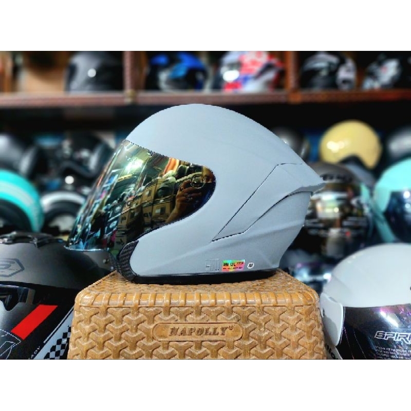 Helm Mvstar K1 Polos