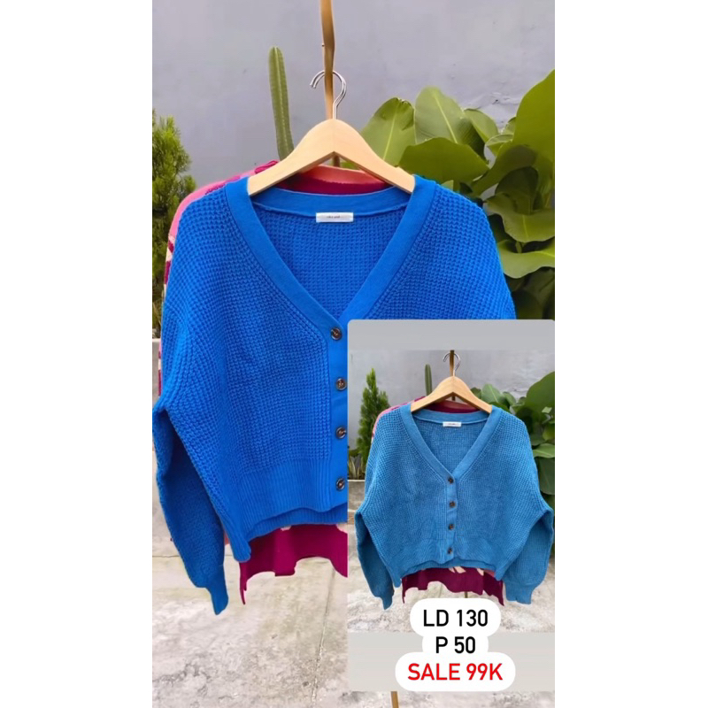 Cardigan Rajut Biru