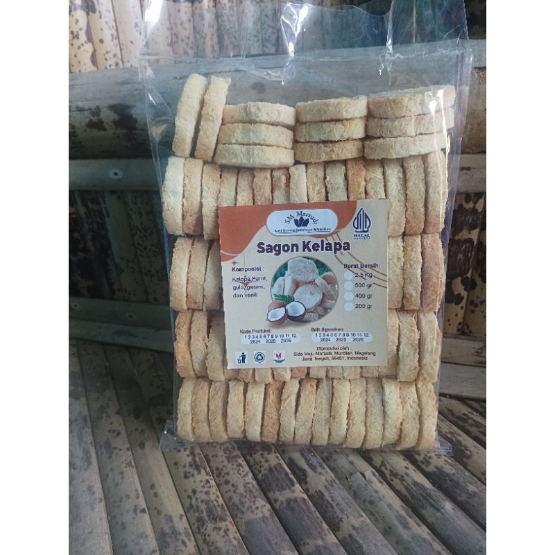 

sagon kering kelapa,100% kelapa asli no oplos oplos.kemasan standar 500gr