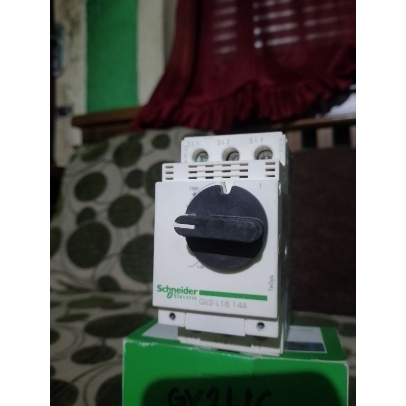 MCCB Motor Circuit Breaker Schneider GV2L16 14A