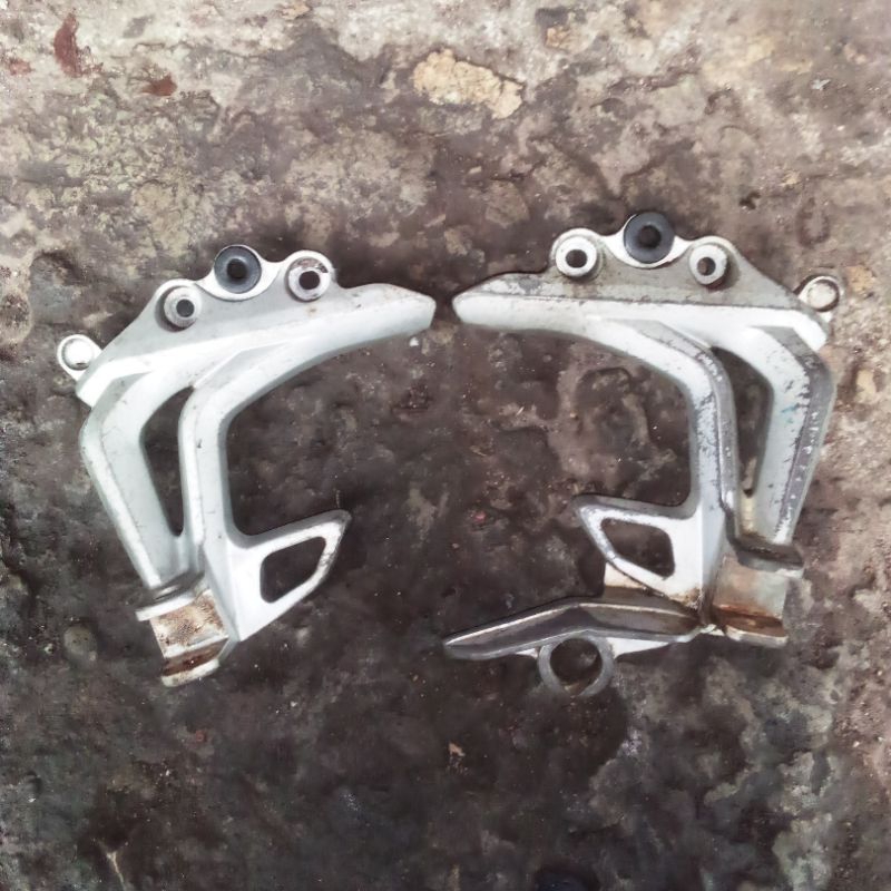 footstep step belakang jupiter z robot 2010 2011 ori