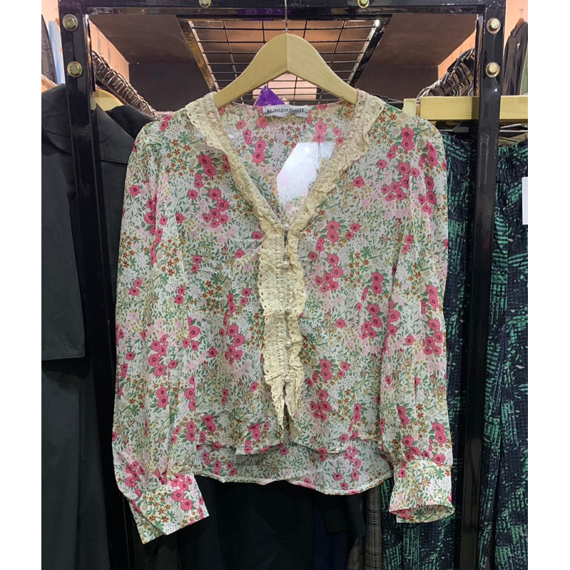 Blouse Wanita Brand By Malene Beauty Size M