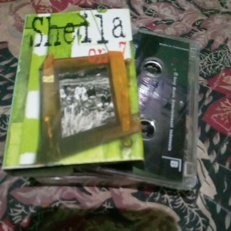 SO7  COLLECTIONS KASET PITA