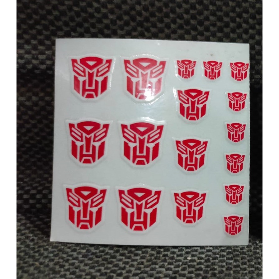 

STICKER TRANSFORMERS MERAH ATAU BIRU