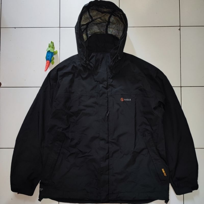 Jaket Outdoor Dewasa AIGLE Gorpcore Goretex Full Black Original 100% Second Preloved Branded Gunung 