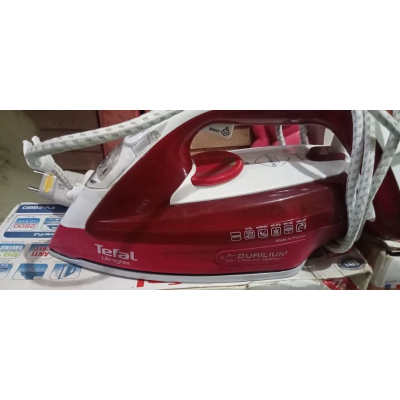 Setrika Uap Tefal Ultragliss