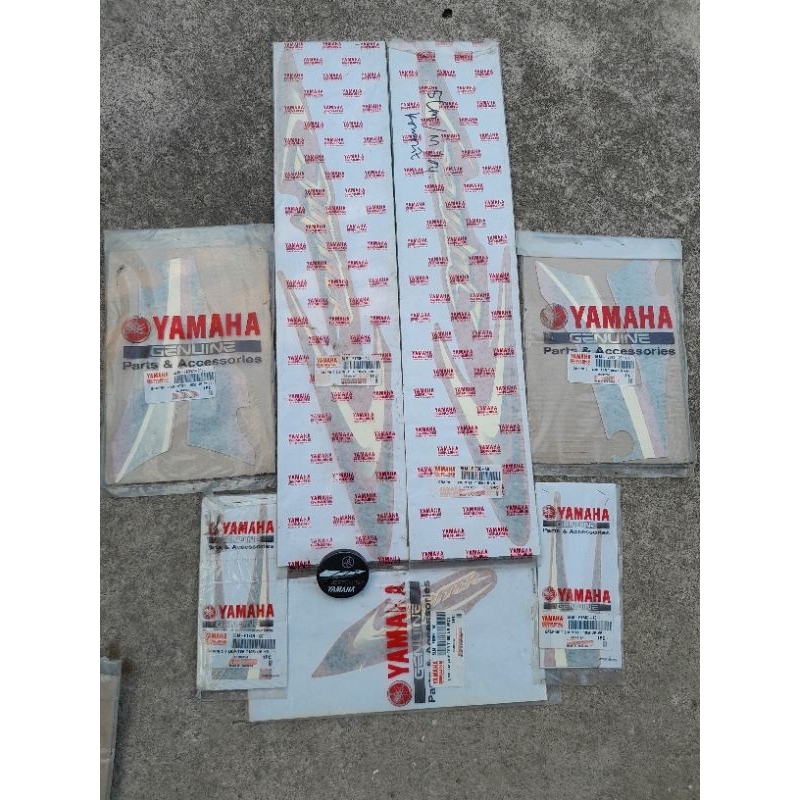 striping jupiter 2001 merah hitam/sticker jupiter 2001 merah