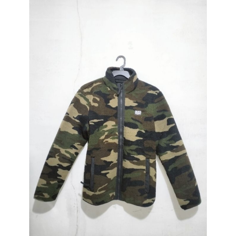 Jaket Sherpa Hollister