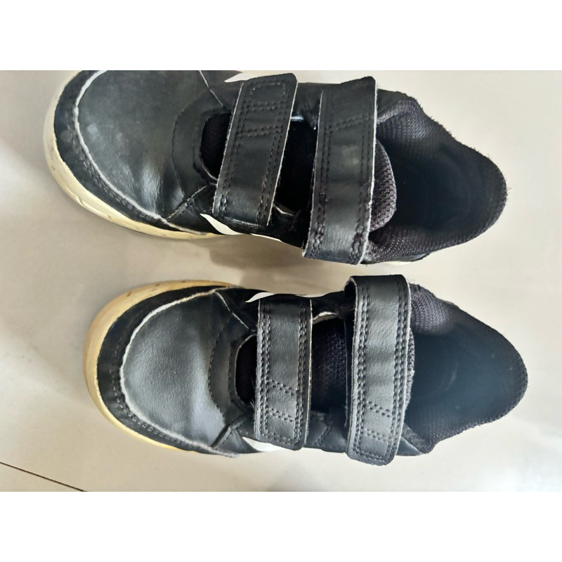 adidas kids preloved