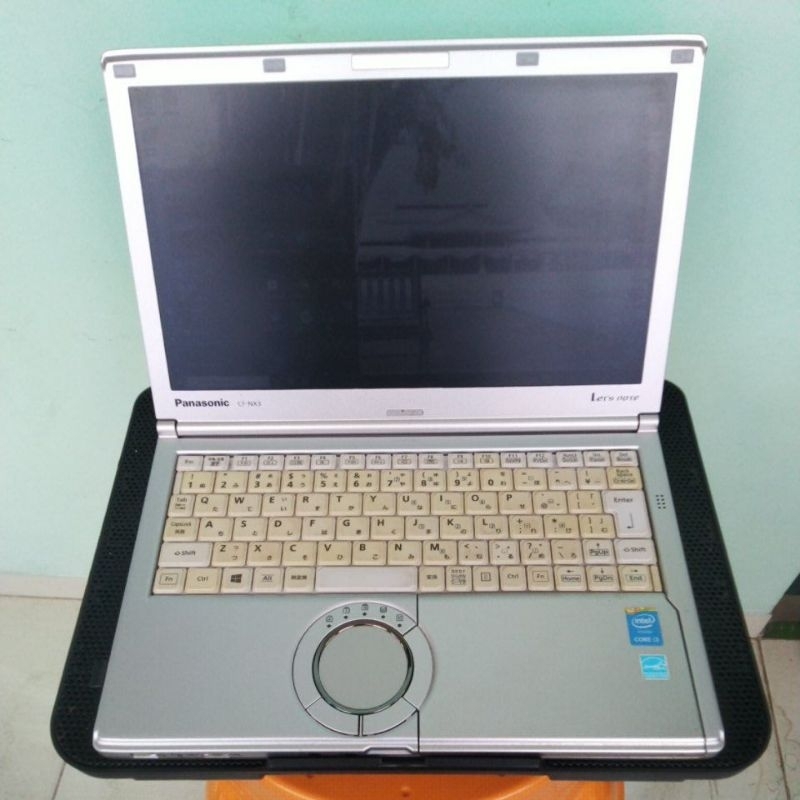 Laptop / notebook Panasonic CF-NX3 - processor Core i3 - ram 4GB - SSD 128GB -  DVDRom - MS Windows 