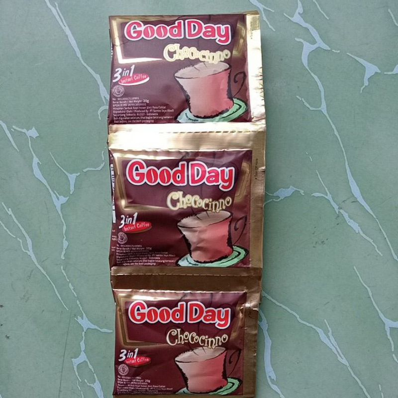 

Goodday chococinno 1 renceng isi 10 sachet