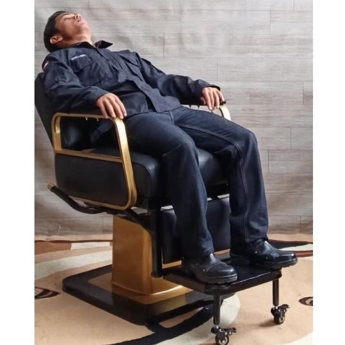 Kursi Juara Kursi Barbershop Kursi Pangkas Rambut