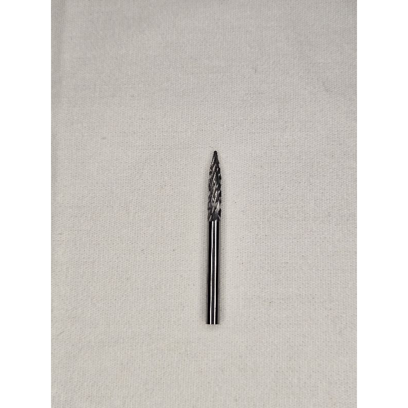 

Cutter Diamond Crusher 3mm x 4cm Carbaide Runcing Radius