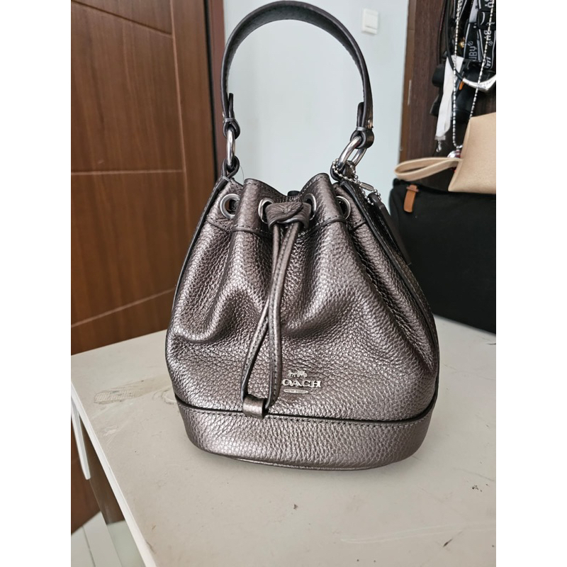 Preloved Coach Bucket Bag