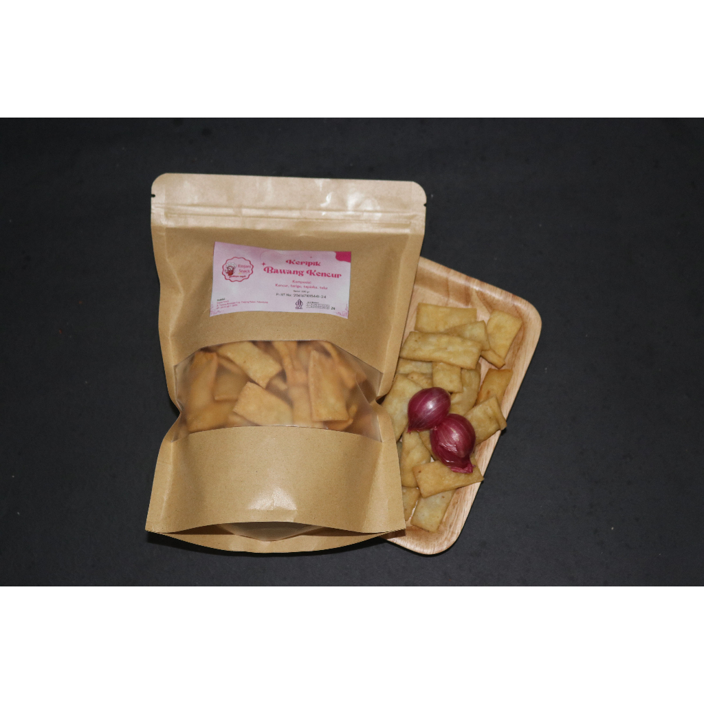 

Keripik Bawang Kencur kemasan pouch dengan cita rasa gurih