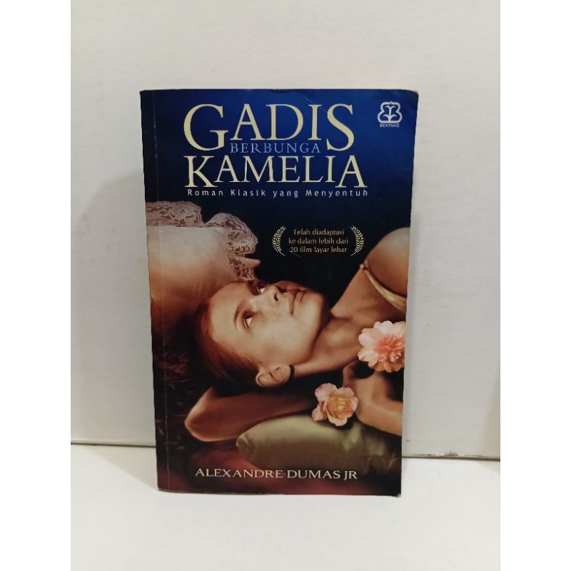 Novel Gadis Berbunga Kamelia by Alexander Dumas JR