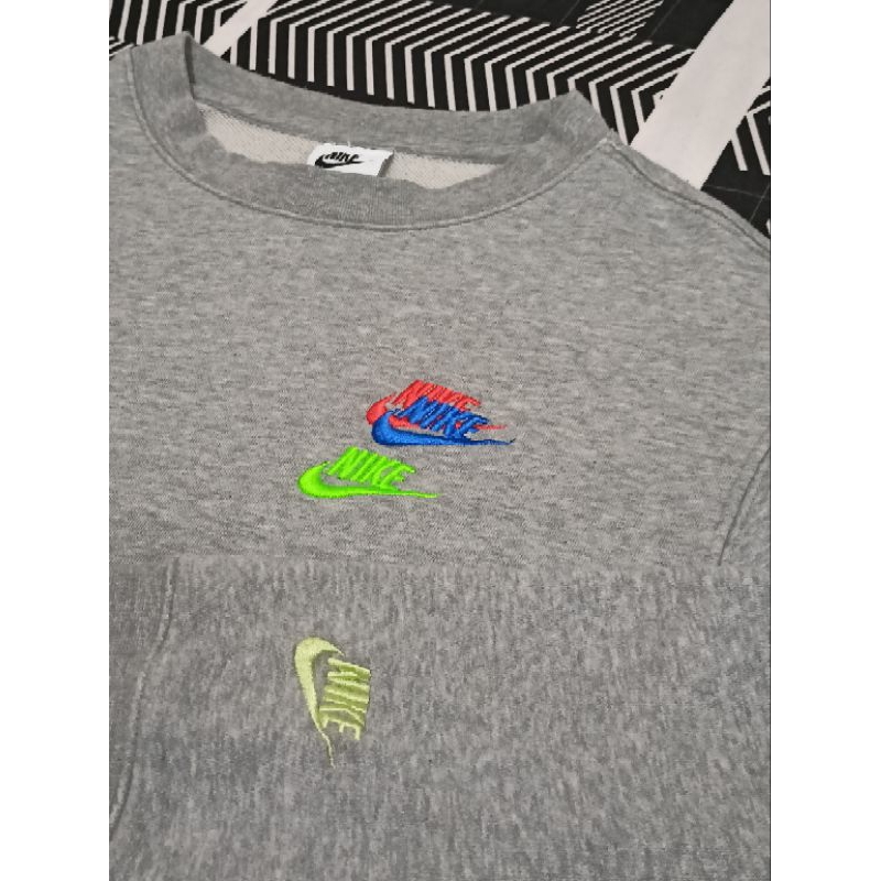CREWNECK NIKE SEVEN SWOOSH GREYY
