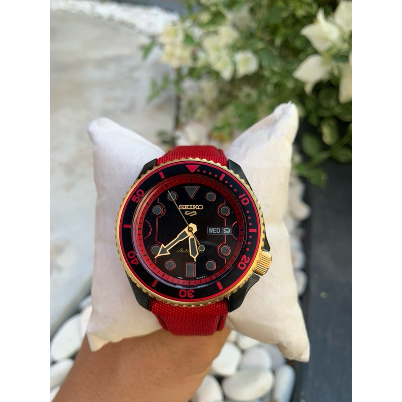 Seiko 5 Street Fighter SRPF20K1 Ken Red - Jam Tangan Pria SRPF20