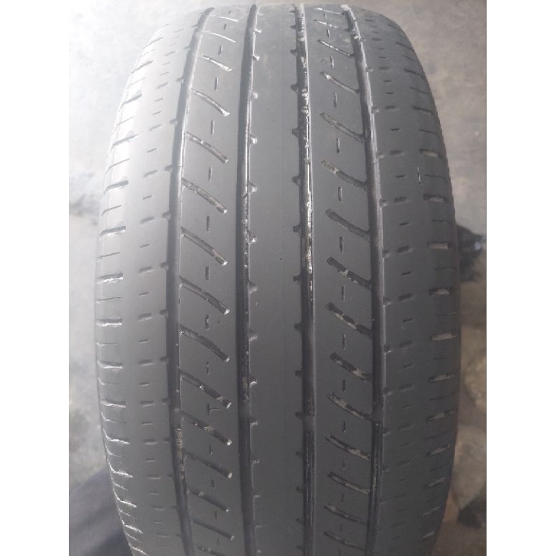 Ban mobil ukuran 235/50 R18 toyo proxes