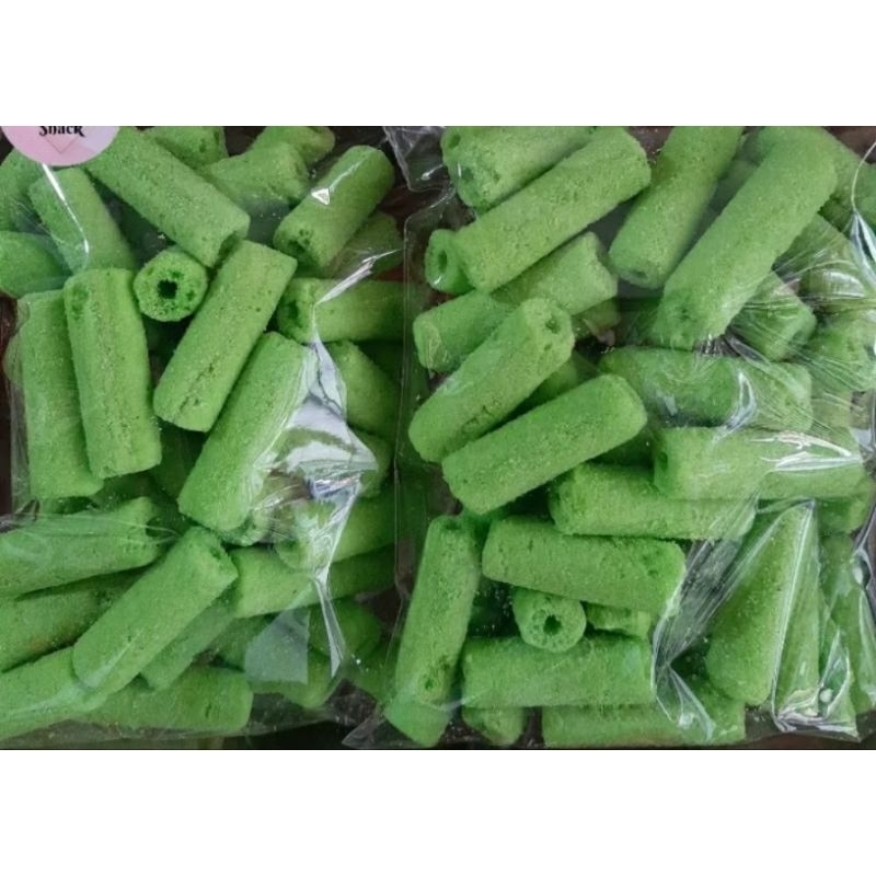 

Snack Cemilan Momogi Pandan