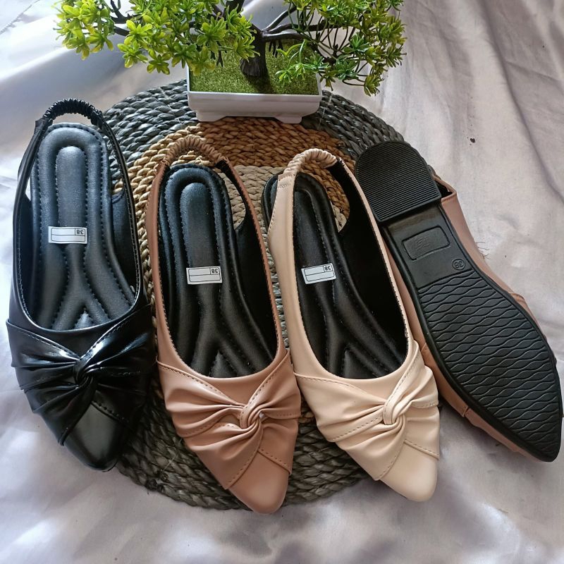 Sepatu Flatshoes Wanita Tali Belakang