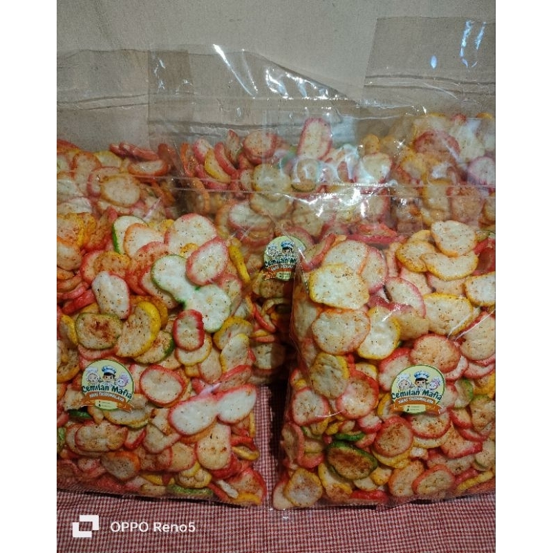 

Kerupuk seblak warna warni kemasan 200 gram