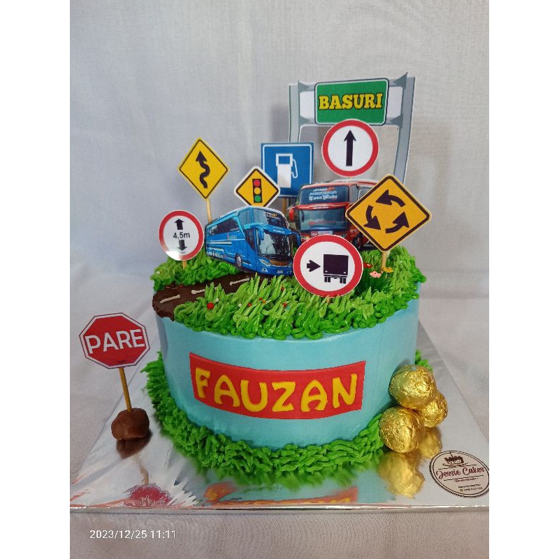 

Kue ulang tahun topper / topper cake / tart birthday