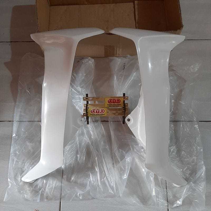 Yamaha SS Two fizr sayap luar cover kap angin putih lentur