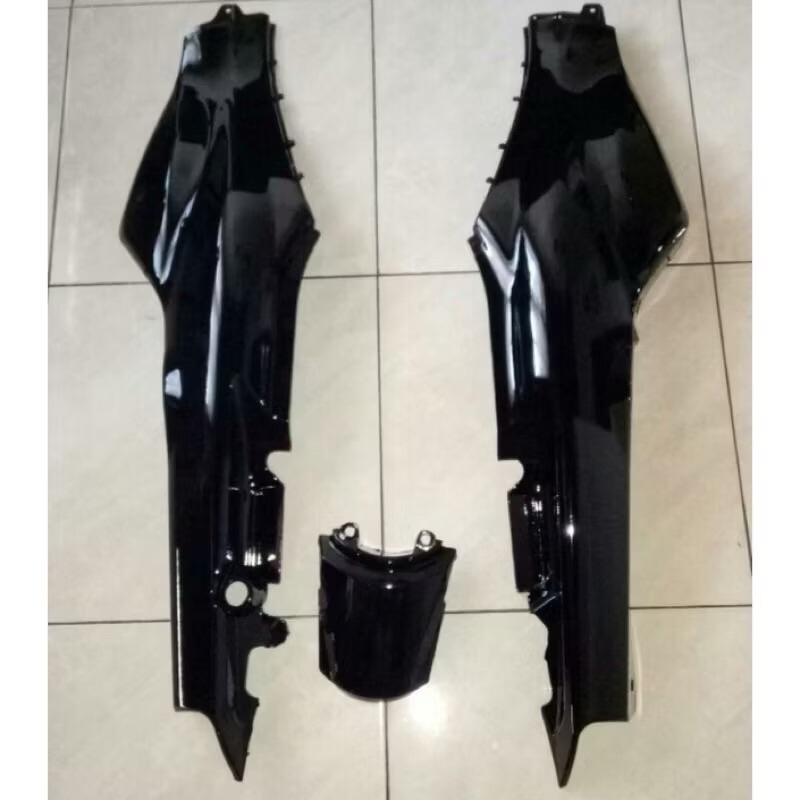cover body belakang shogun 110 sogun r shogun 110 r warna hitam