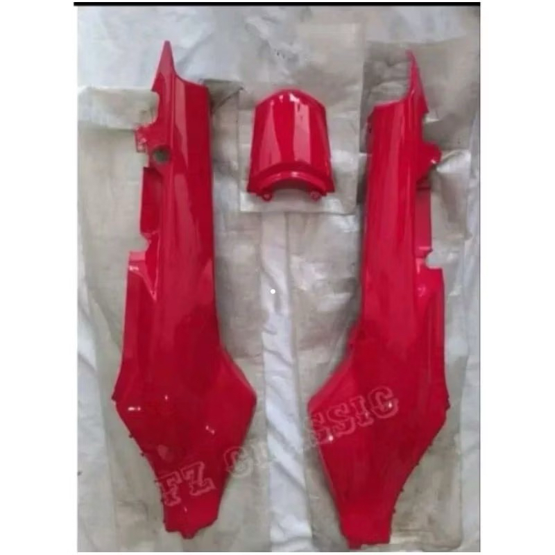 cover body belakang shogun 110 sogun r shogun 110 r warna merah
