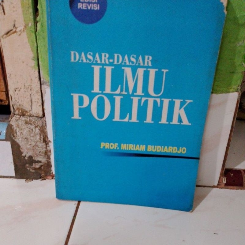dasar-dasar ilmu politik