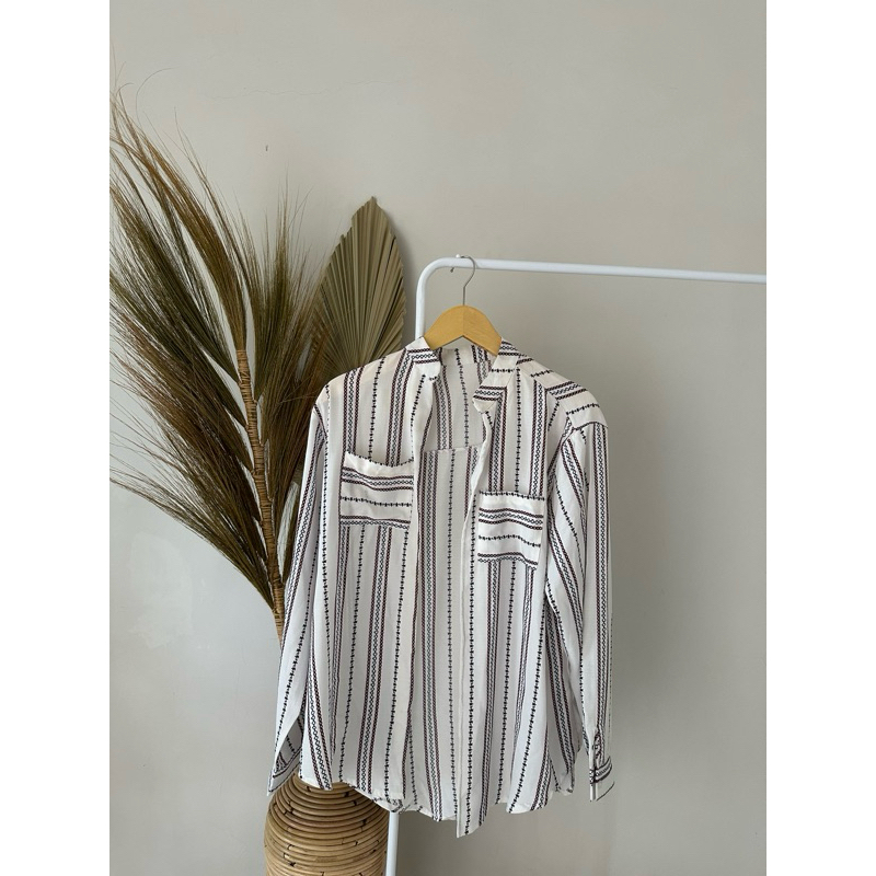 Outer/Blezer/Dress/Outer Putih/Outer Formal/Outer Pantai