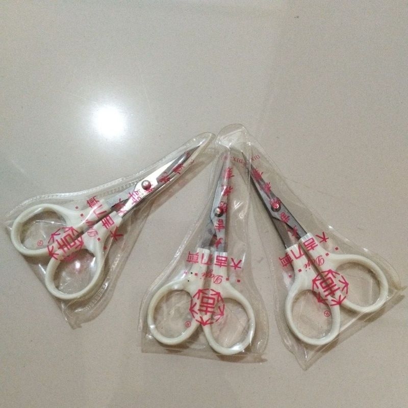 

Gunting jahit tajam da ji DJX-103