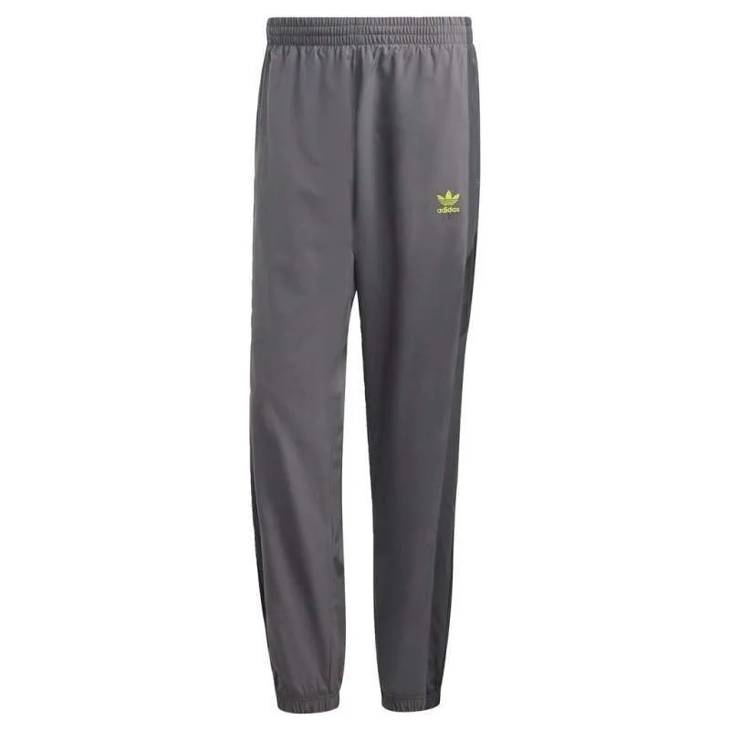 CELANA TRAINING ADIDAS PRIA TRACKPANT 2 IC6006