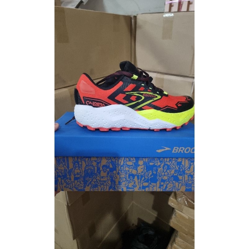 sepatu lari brooks caldera 7 / brooks running shoes men