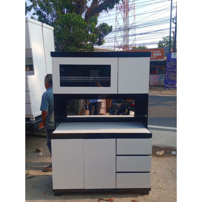 lemari piring pintu 3 minimalis rak piring pintu 3 minimalis