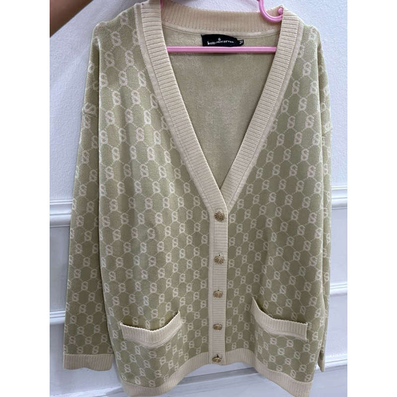 SALE TERMURAH   New Benang Jarum Signature Monogram Cardigan
