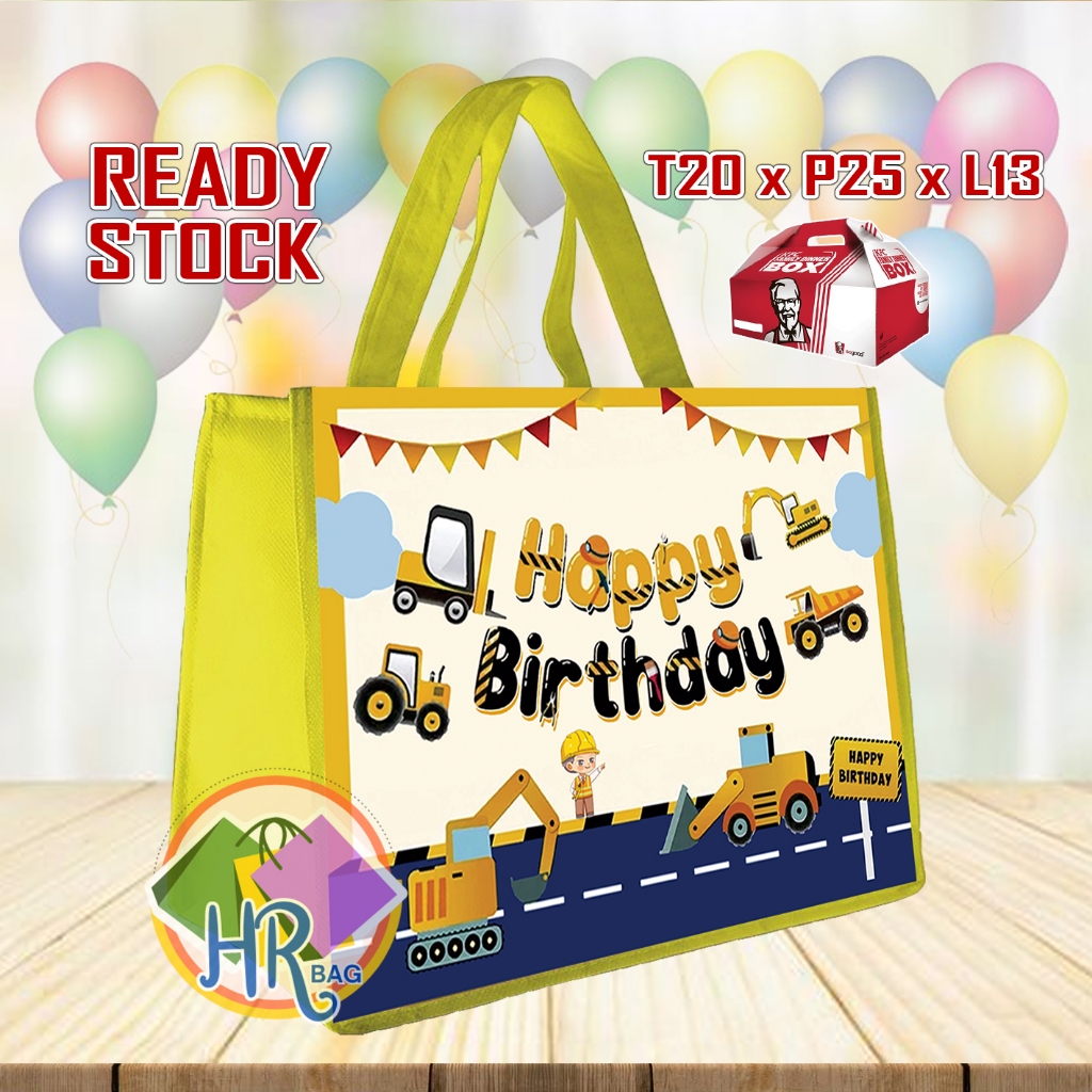 

READY STOK Tas Ulang Tahun Excavator / Tas Ultah Ukuran KFC Snack / Tas Ultah Terlaris / Tas Ulang Tahun Anak / Goodie Bag Bingkisan Souvenir Anak Landscape 20x25x13