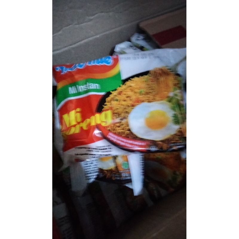 

indomie goreng 85 gr