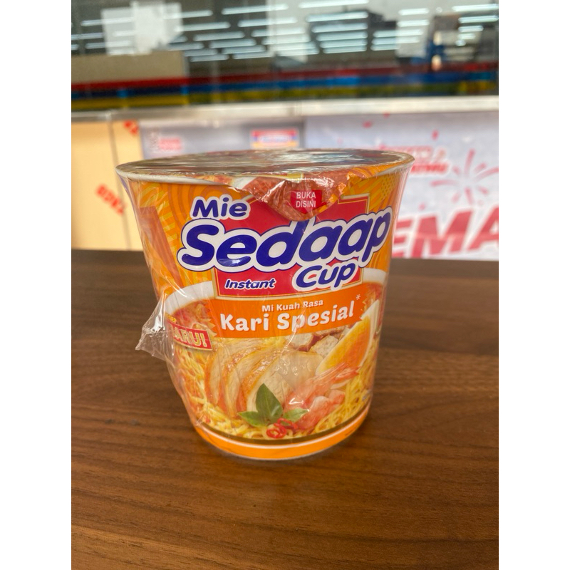 

Mie sedap kari spesial