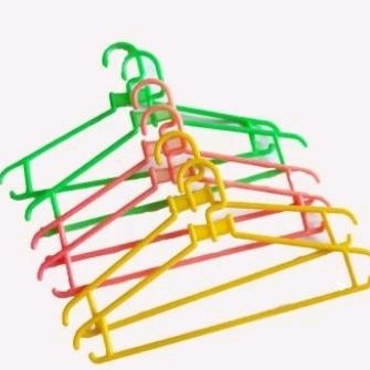 Gantungan/Hunger Baju Warna Isi 6 Pcs