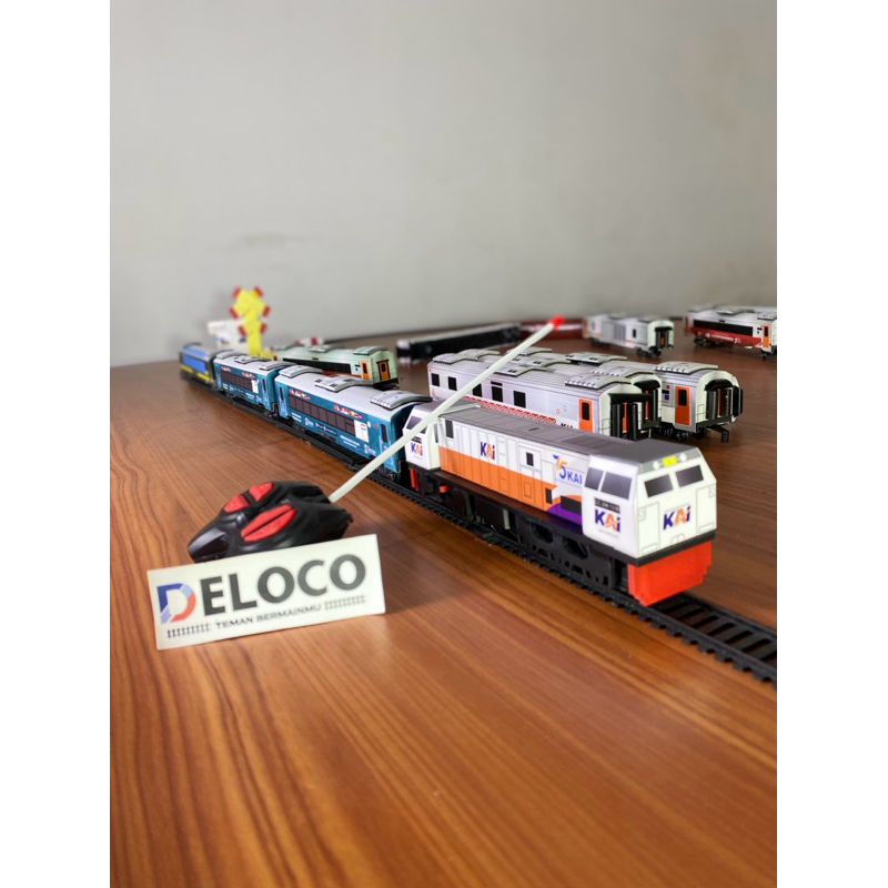 paket Rangkaian murah Mainan Kereta Api Indonesia RC,Kereta api mainan Remot control,Lokomotif cc206