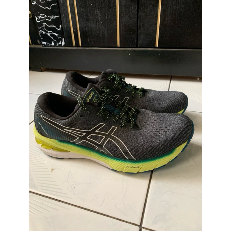 Asics GT-2000 10